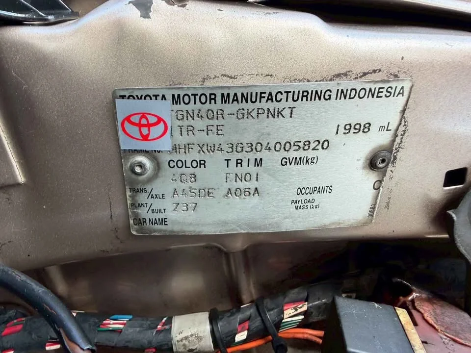 2004 Toyota Innova I 3