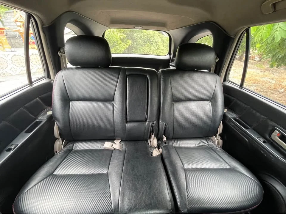 2006 Isuzu MU-7 2