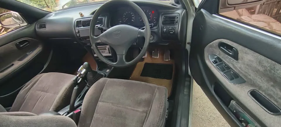 1994 Toyota Corolla Altis VII (E100) 3