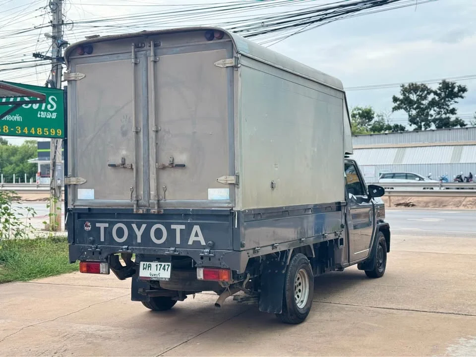 2024 Toyota Hilux Champ AN110 3