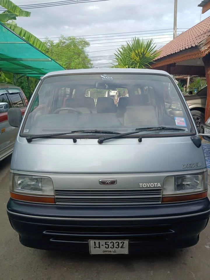 1993 Toyota Commuter IV (H100) 2