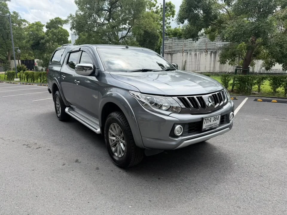 2017 Mitsubishi Triton V 3