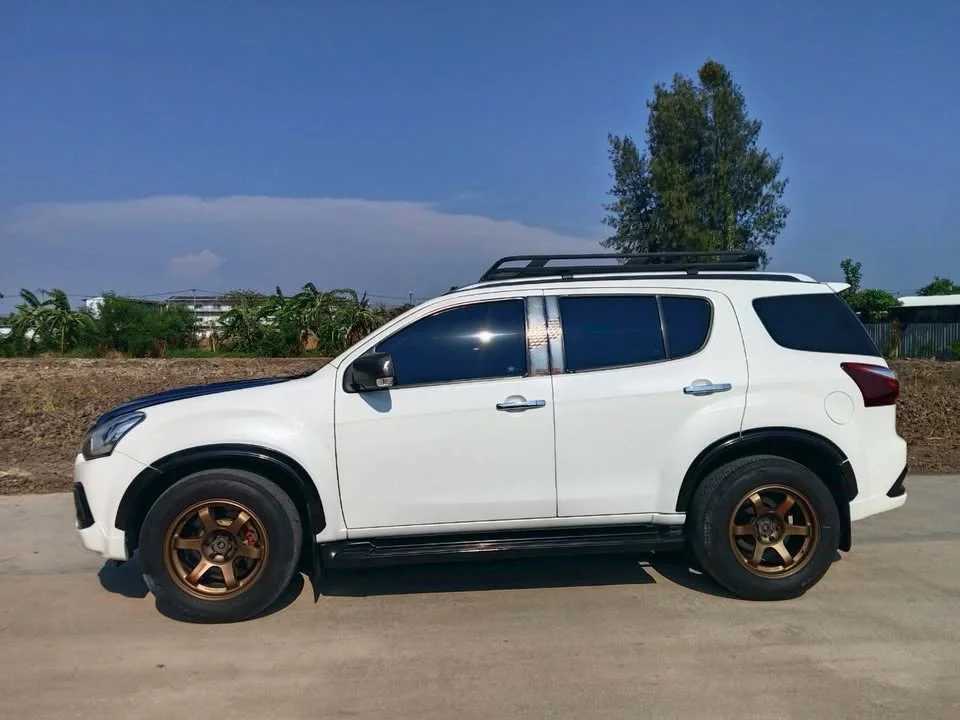 2019 Isuzu MU-X I 2