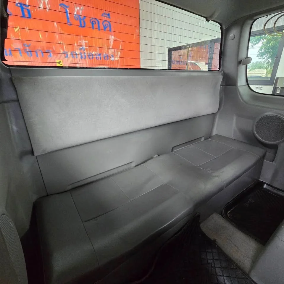 2005 Isuzu D-Max I 2