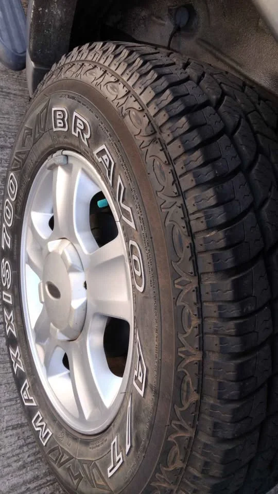 2004 Ford Escape I 3