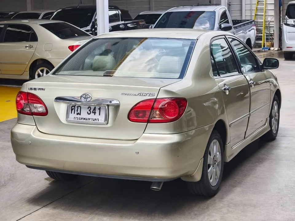2004 Toyota Corolla Altis IX (E120) 2