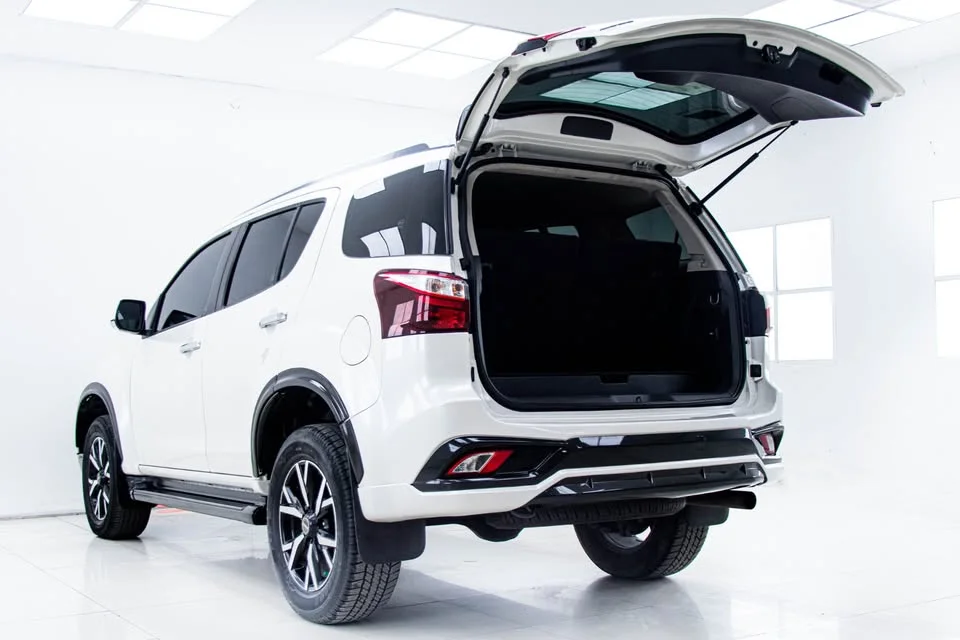 2019 Isuzu MU-X I 3