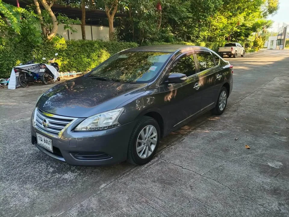 2012 Nissan Sylphy III (B17) 3