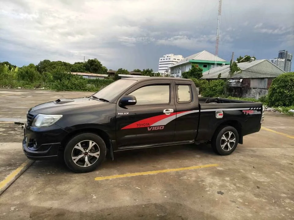2013 Toyota Hilux VII 2
