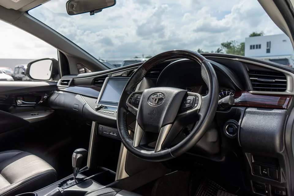2023 Toyota Innova II 3