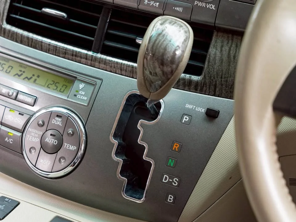 2010 Toyota Estima III 3