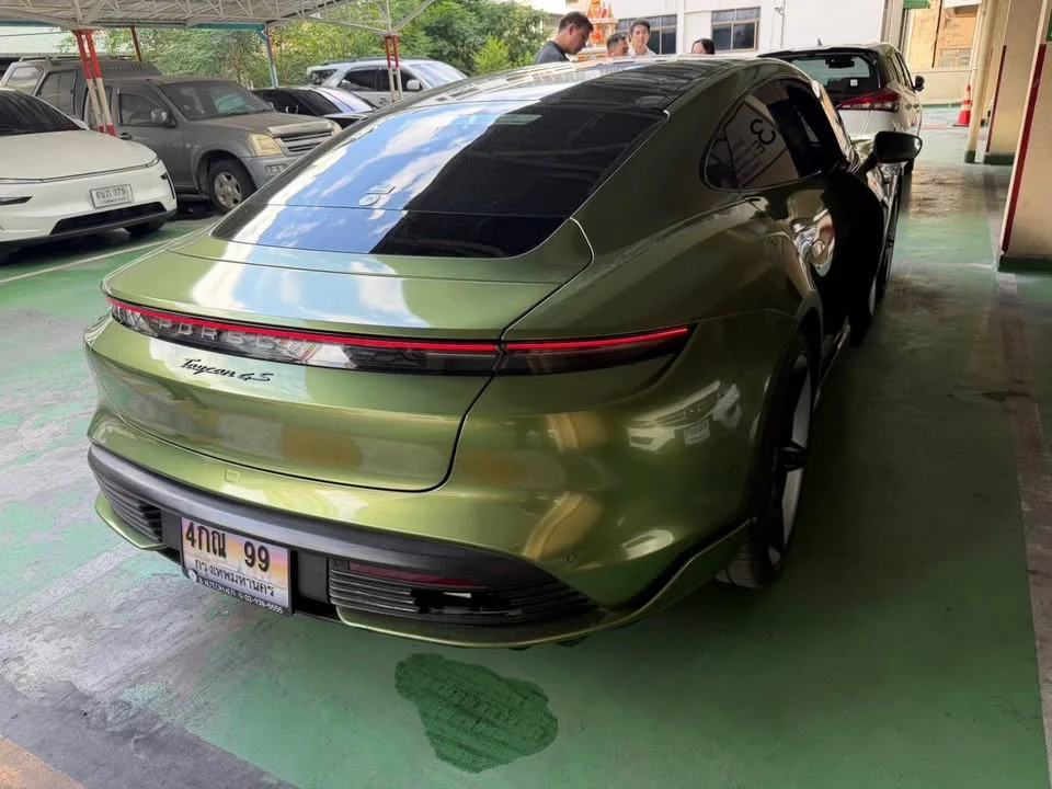 2021 Porsche Taycan 9J1 3