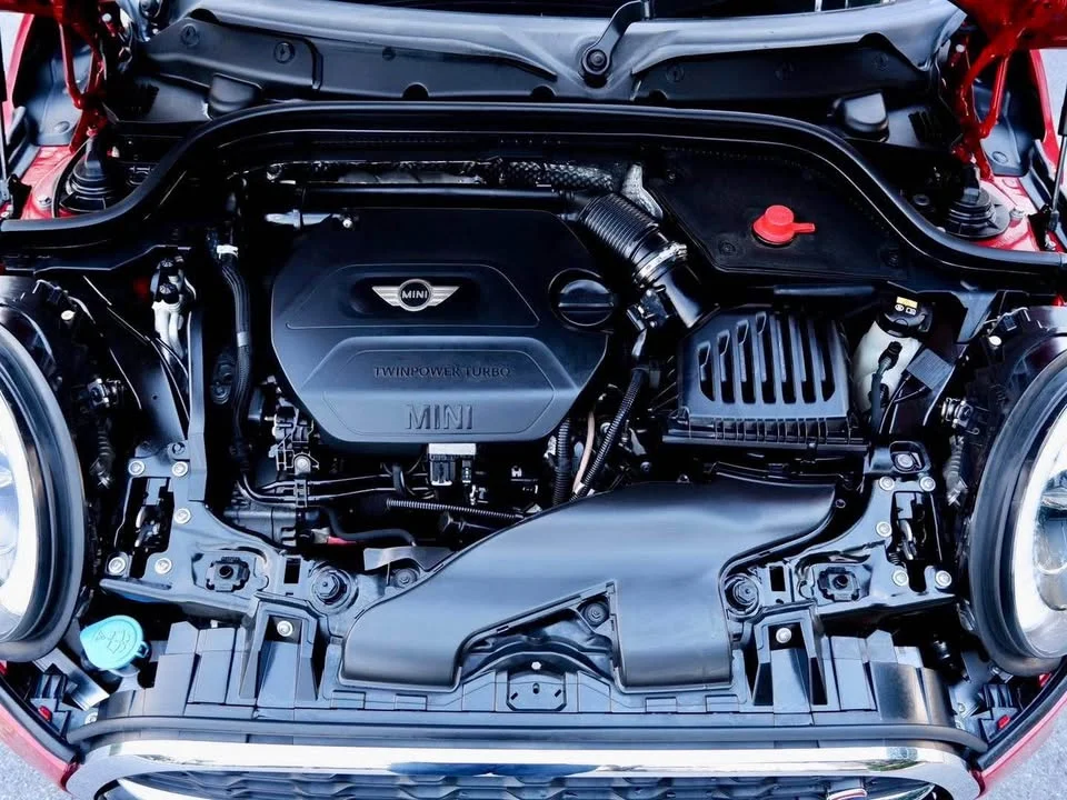 2017 Mini Hatch  III 3
