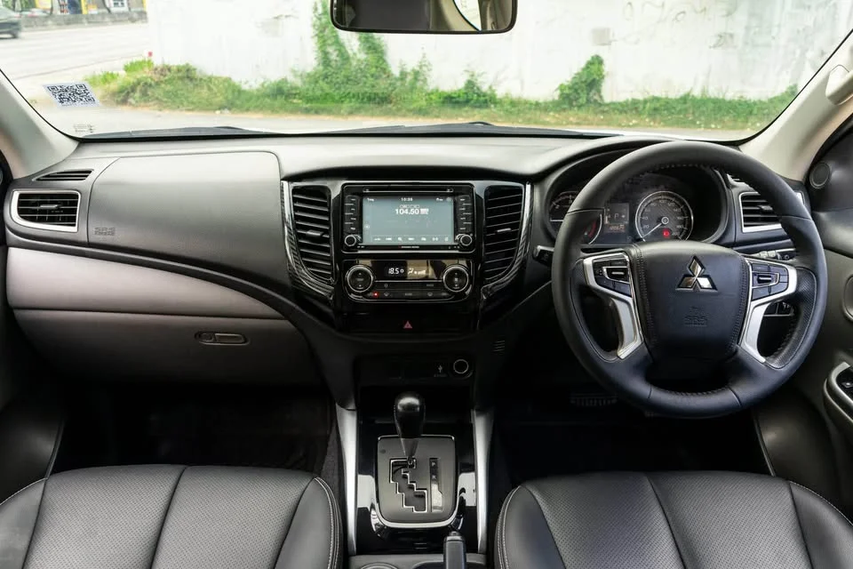 2018 Mitsubishi Triton V 3