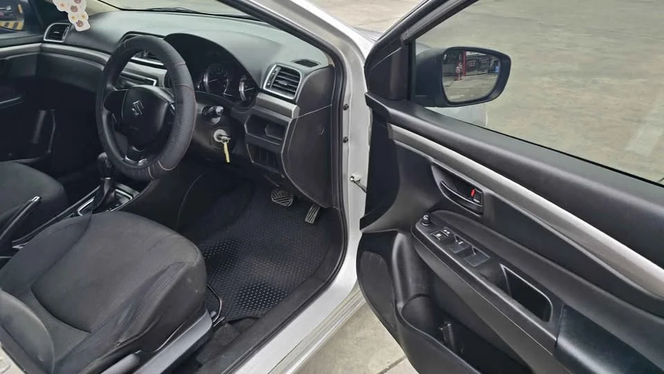 2017 Suzuki Ciaz 2