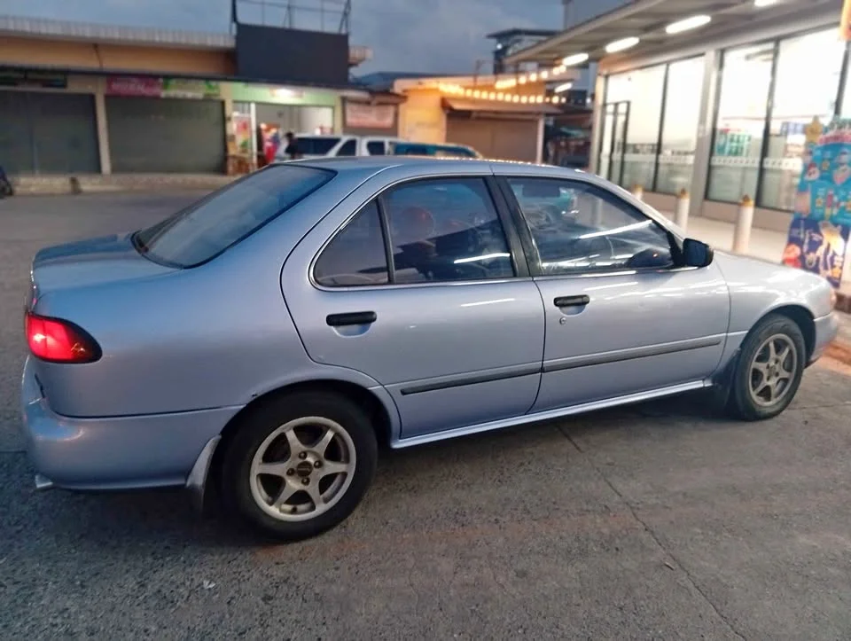 2001 Nissan Sunny IV 3