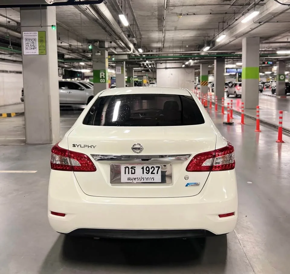 2013 Nissan Sylphy III (B17) 2