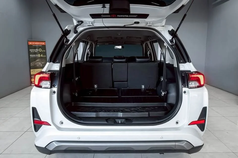 2022 Toyota Veloz III 3