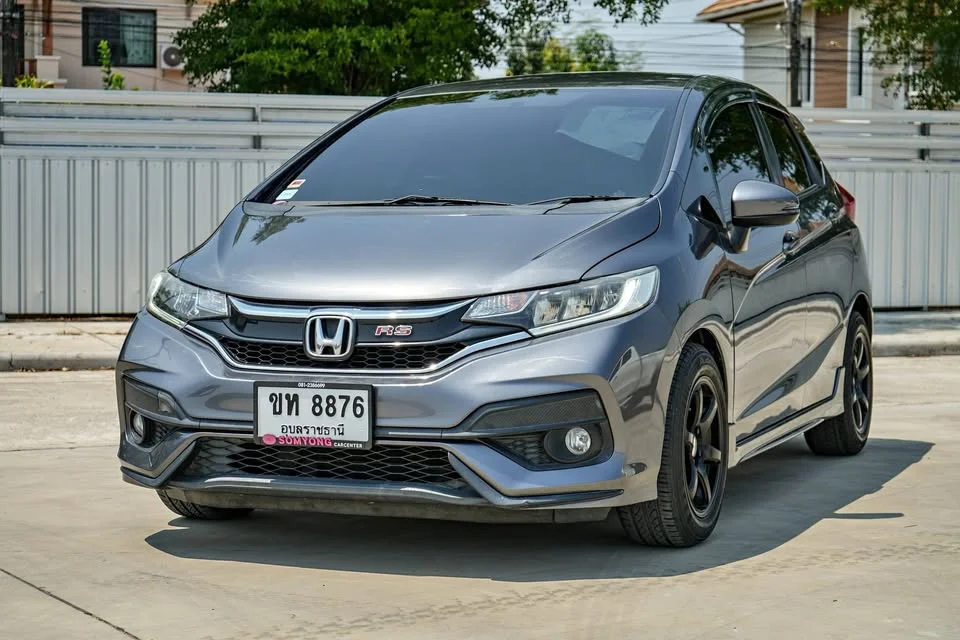 2017 Honda Jazz III 2