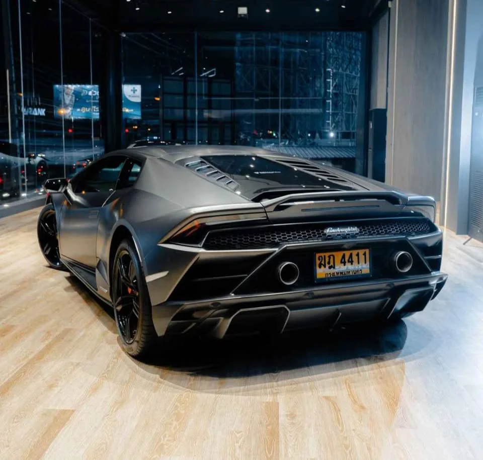 2022 Lamborghini Huracan 3
