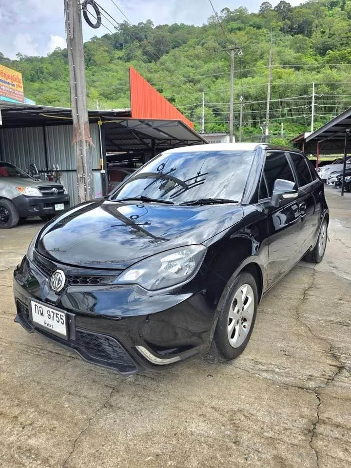 2017 MG 3 II 3