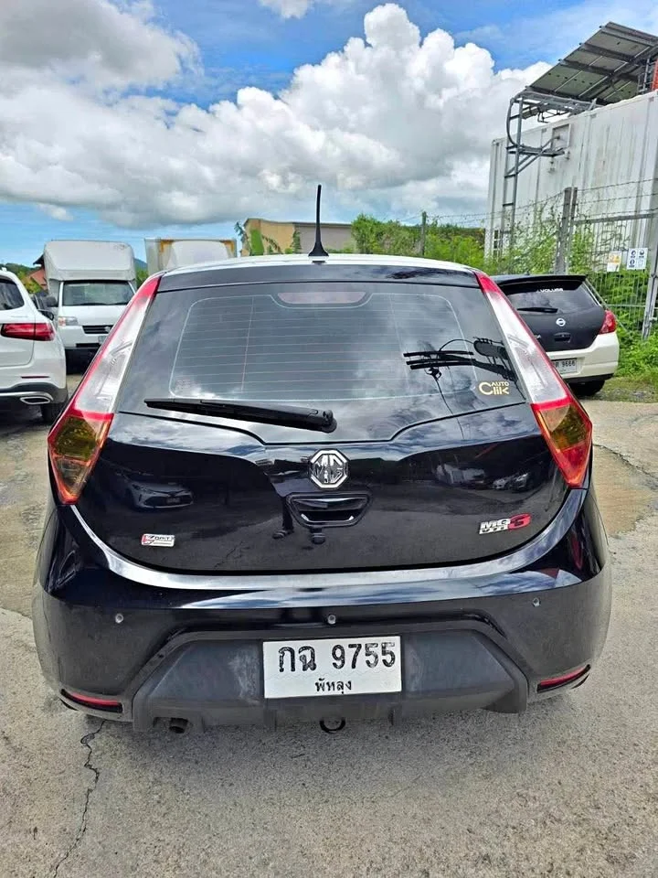2017 MG 3 II 3