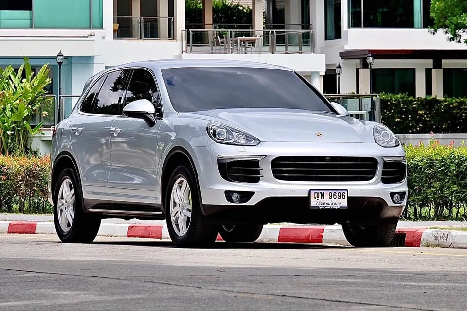 2016 Porsche Cayenne II 2