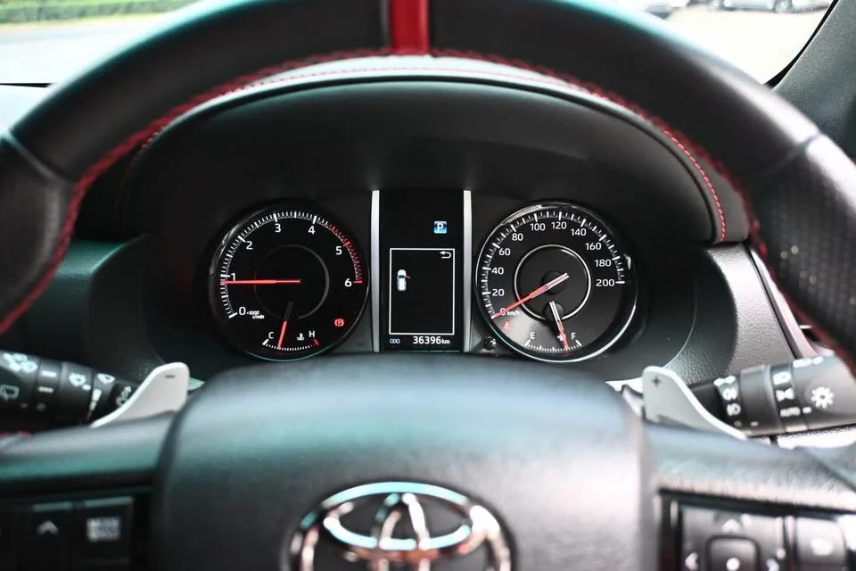 2022 Toyota Fortuner II 3