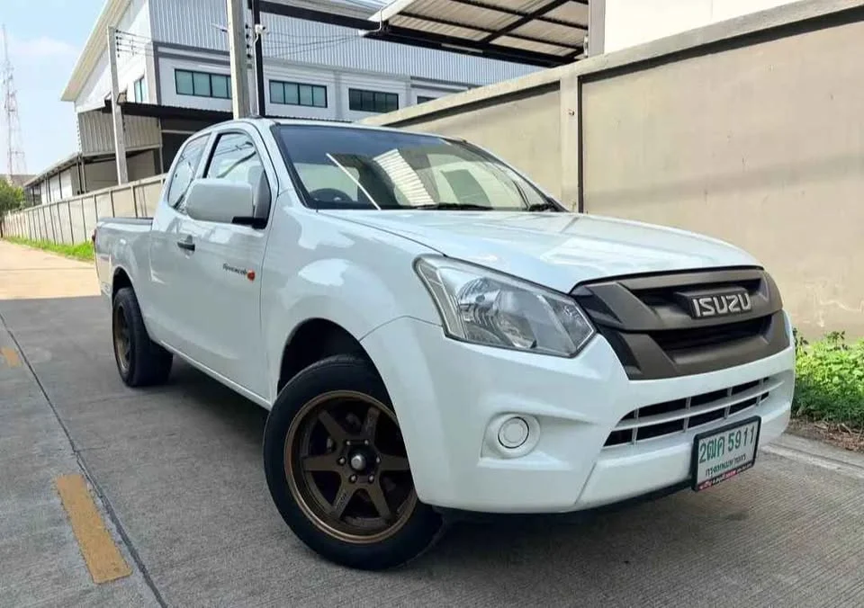 2017 Isuzu D-Max II (RT) 3