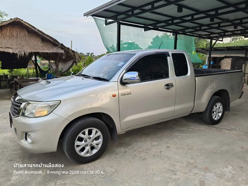 2014 Toyota Hilux VII 3