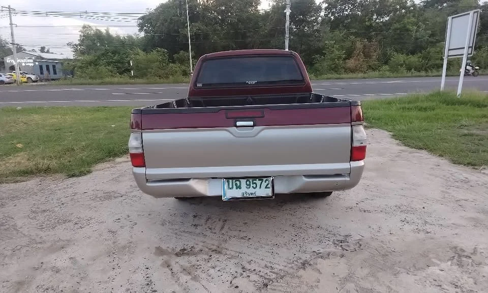 2005 Mitsubishi Strada III 3