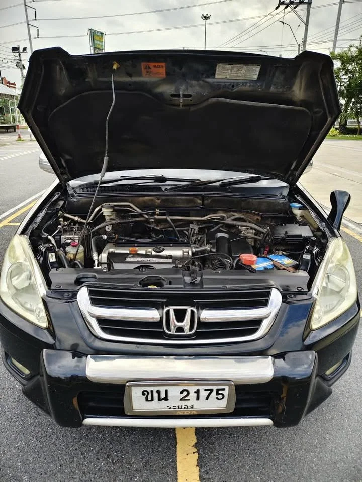 2003 Honda CR-V II 3