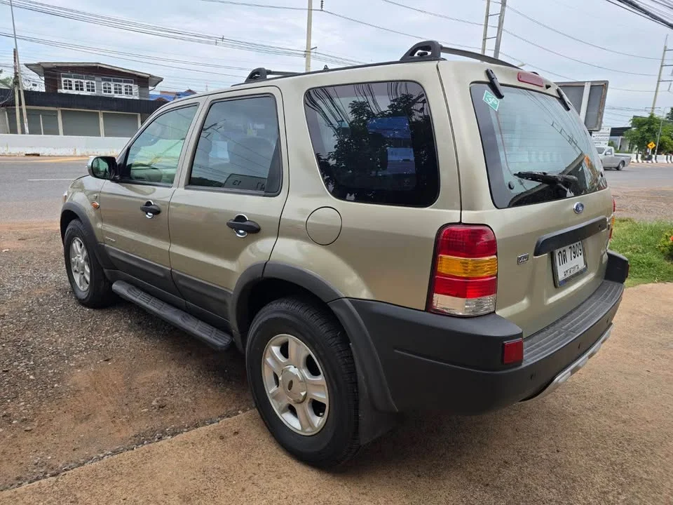2003 Ford Escape I 3