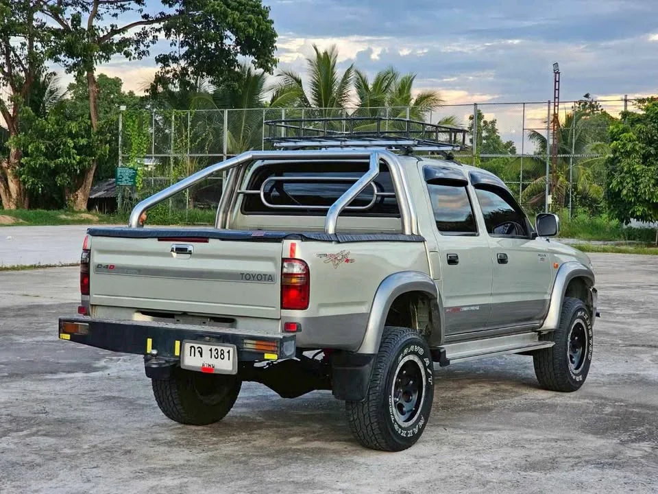 2001 Toyota Hilux Tiger VI 3