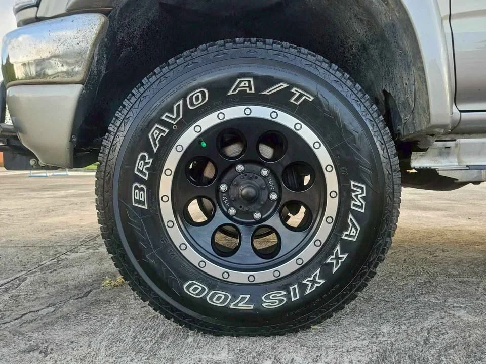 2001 Toyota Hilux Tiger VI 2