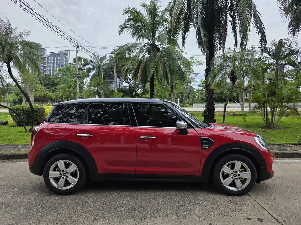 2017 Mini Hatch  III 2