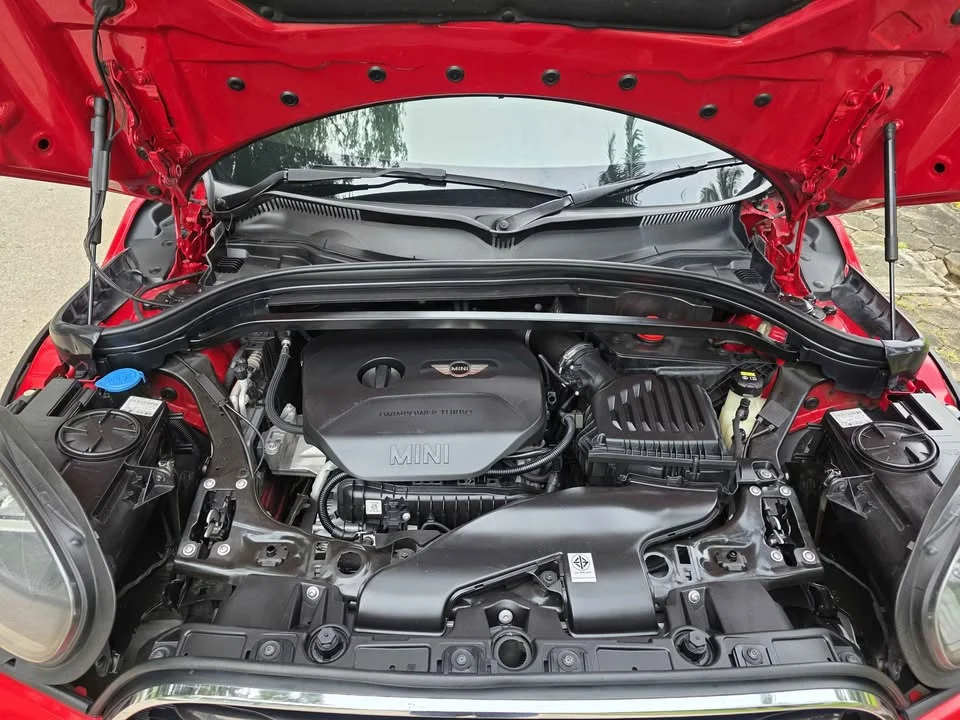 2017 Mini Hatch  III 3