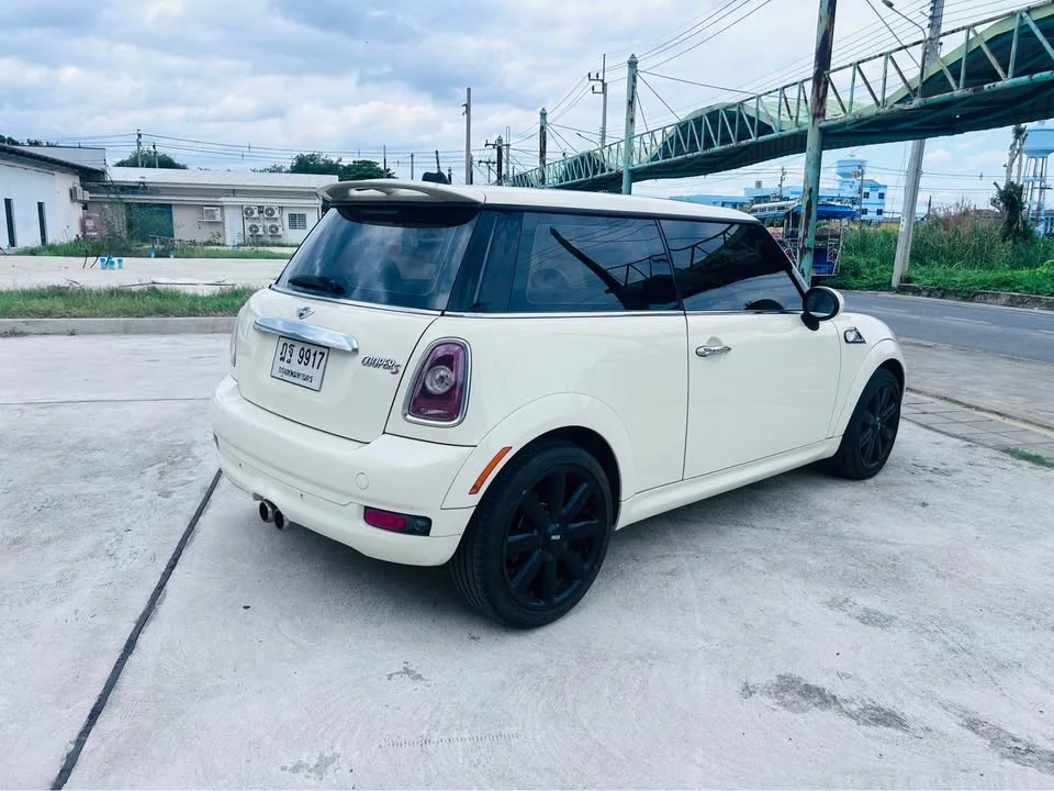 2010 Mini Clubman I 3