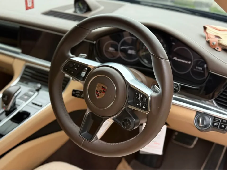 2018 Porsche Panamera II 3