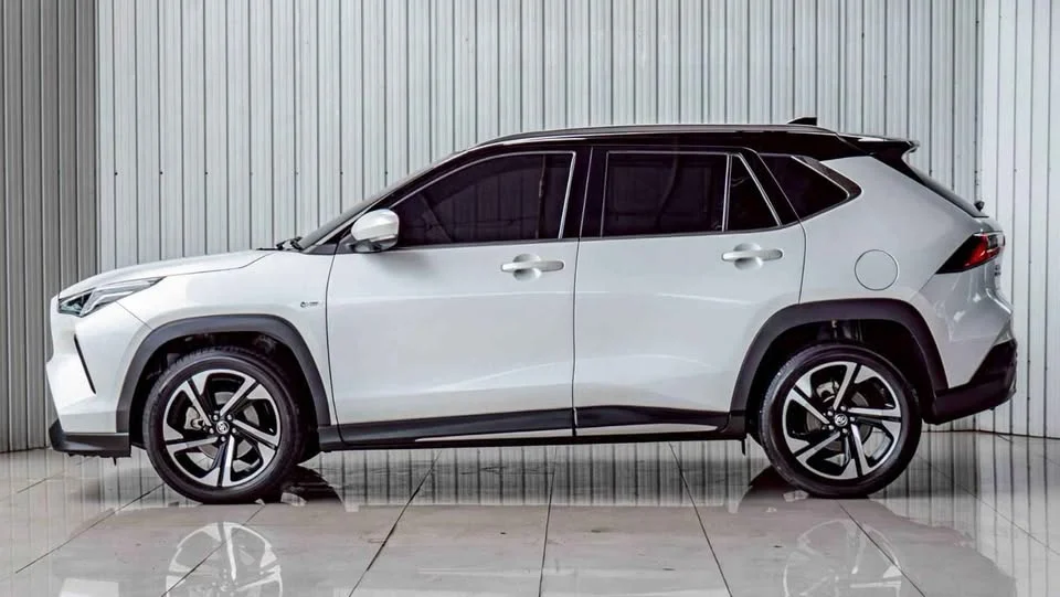 2024 Toyota Yaris Cross AC200 2
