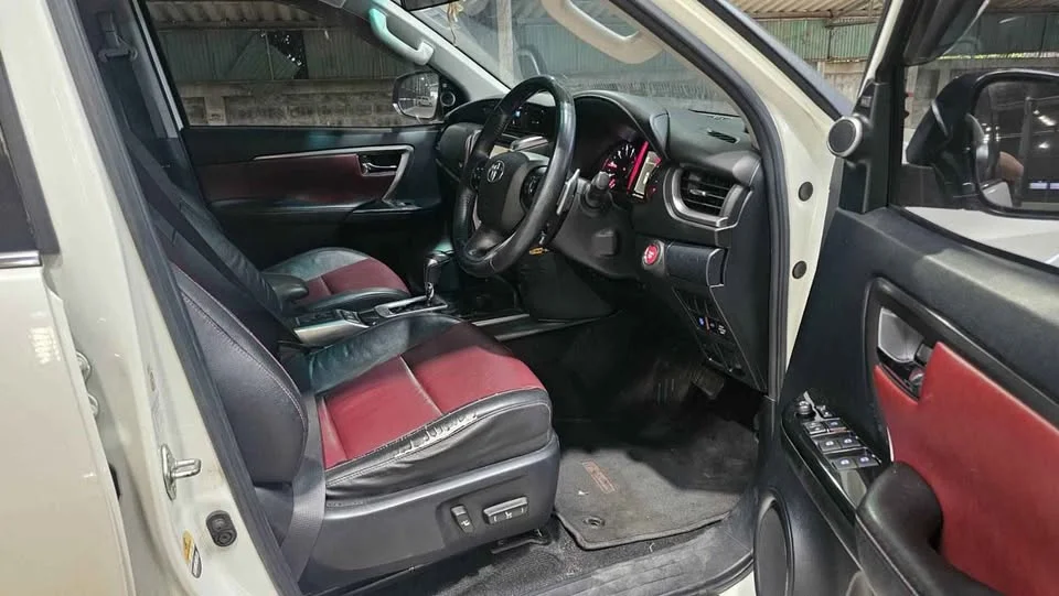 2019 Toyota Fortuner II 2