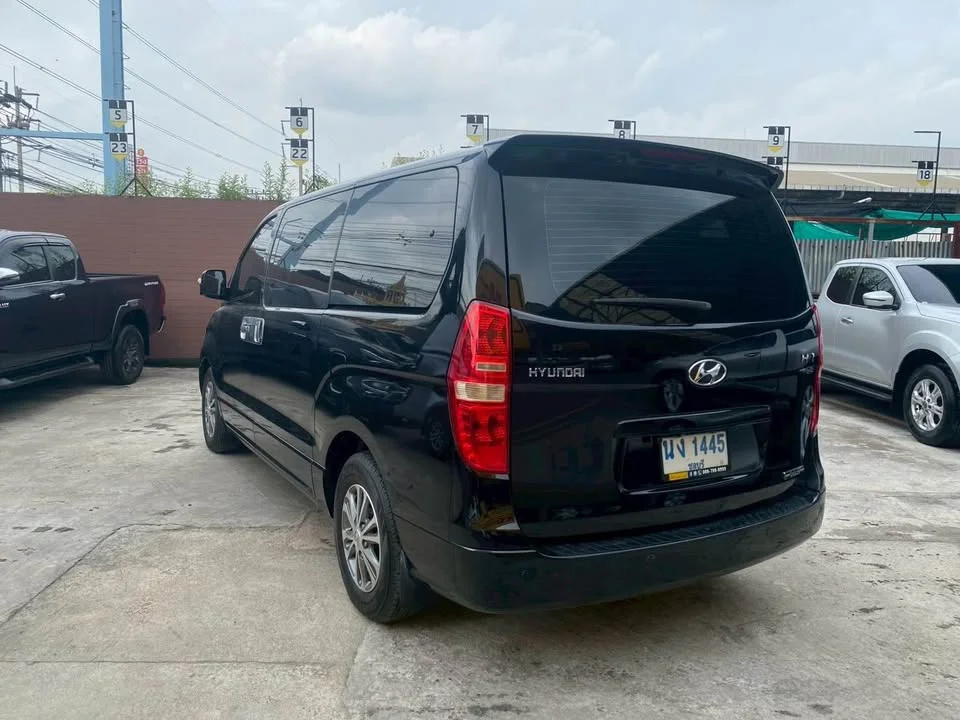 2012 Hyundai H-1 II 3