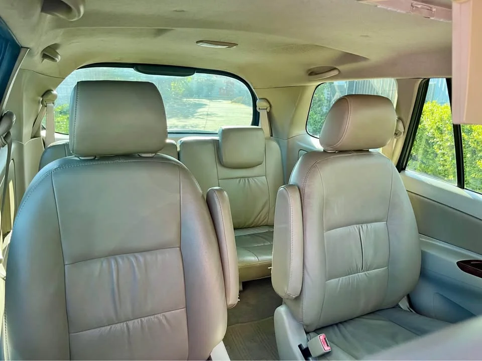 2014 Toyota Innova I 2