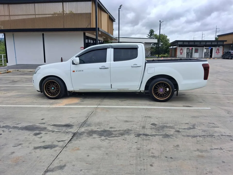 2013 Isuzu D-Max II (RT) 2
