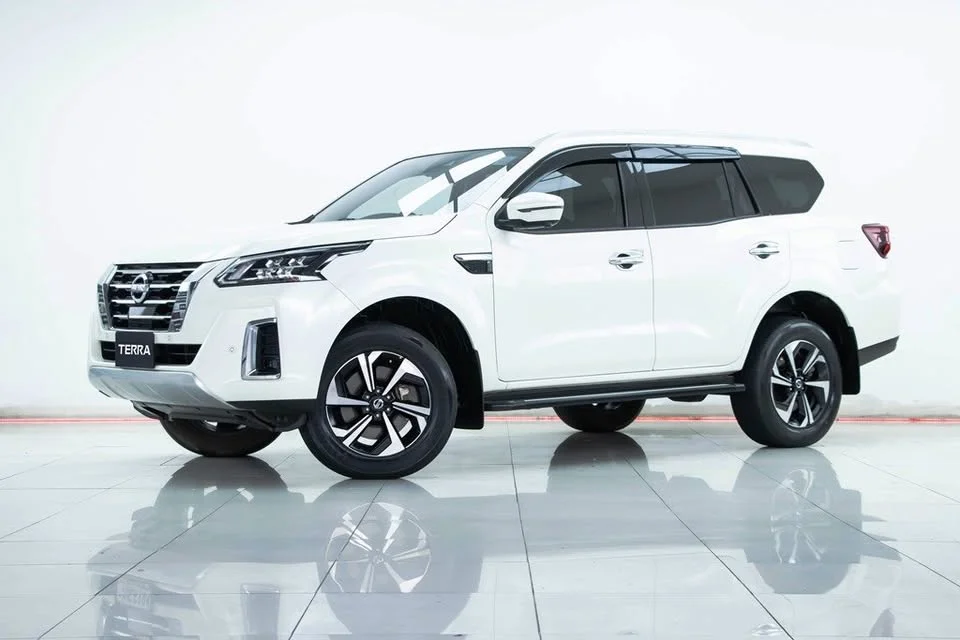 2022 Nissan Terra 3