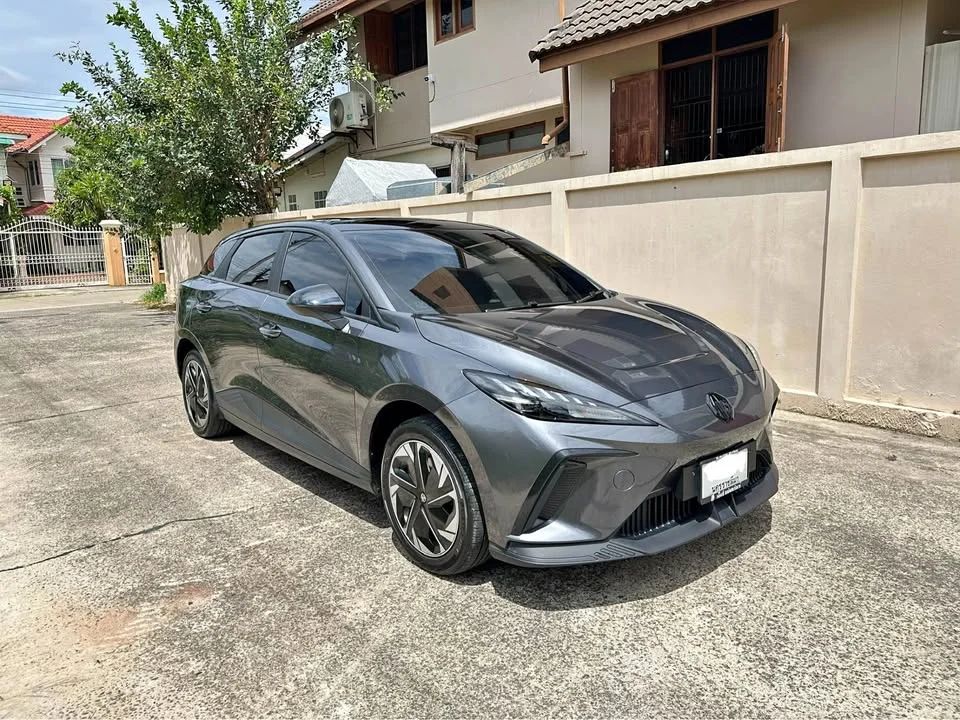 2025 MG 4 EV 3