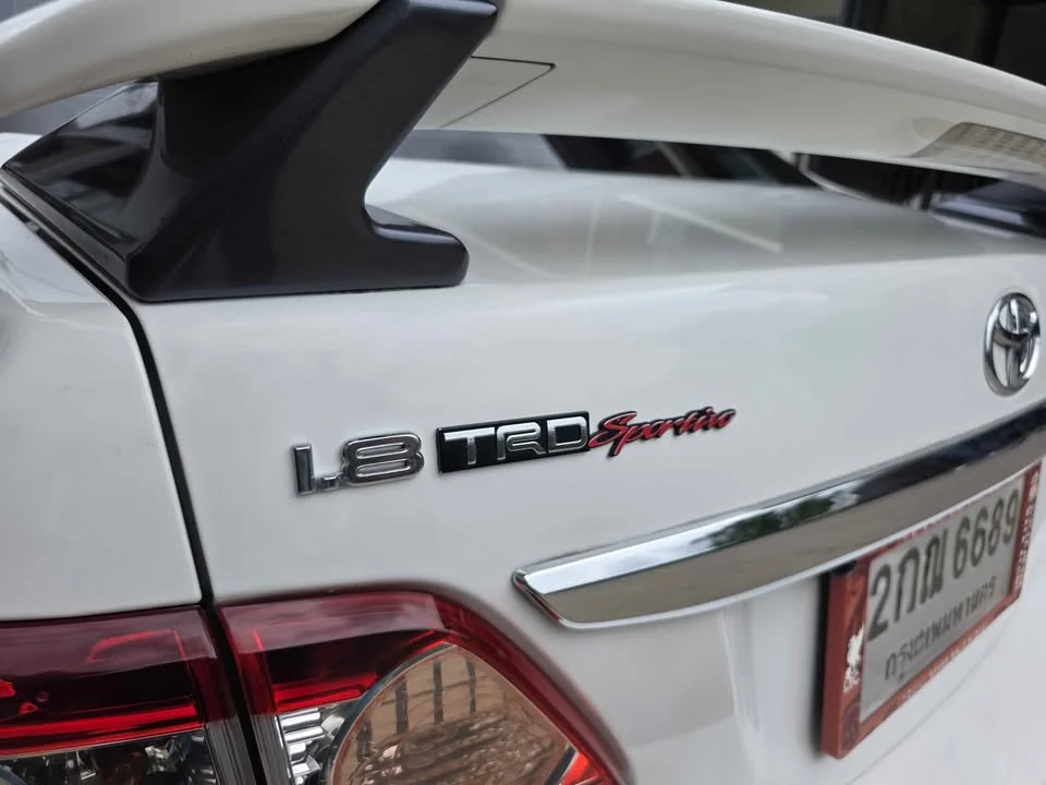 2013 Toyota Corolla Altis X (E140) 3