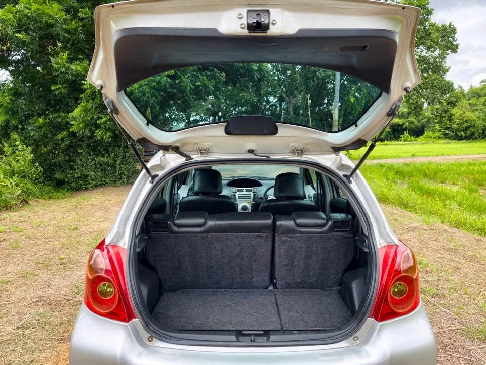 2006 Toyota Yaris II 3