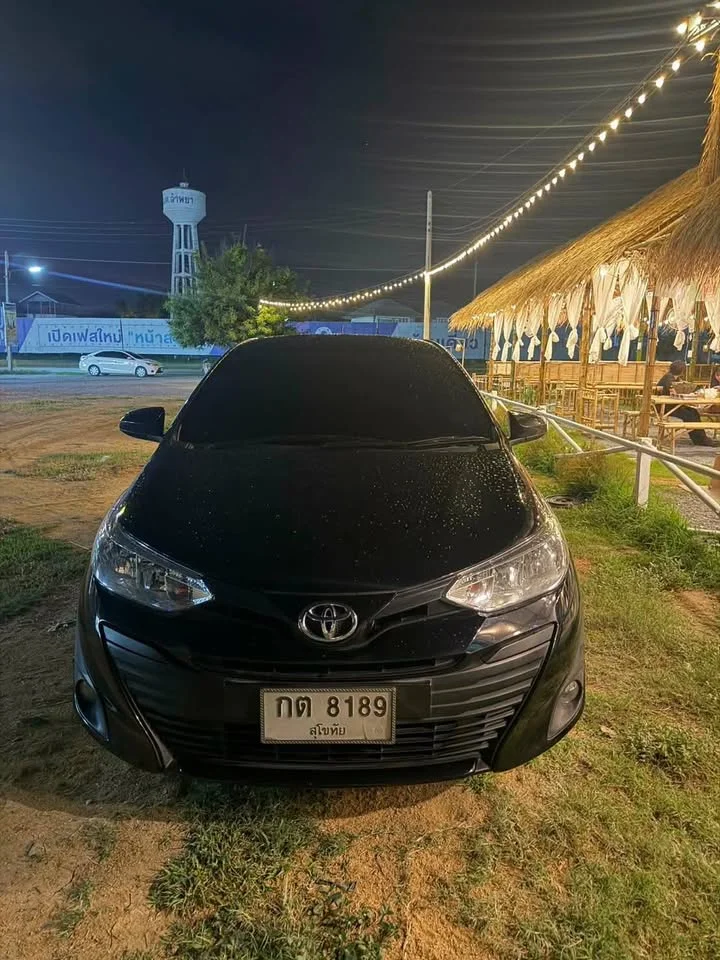 2019 Toyota Yaris ATIV III 2