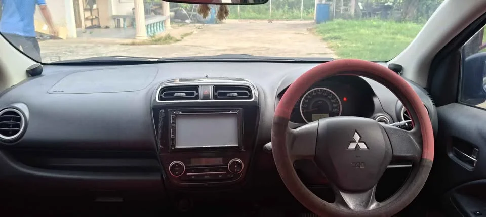 2014 Mitsubishi Attrage VI 2